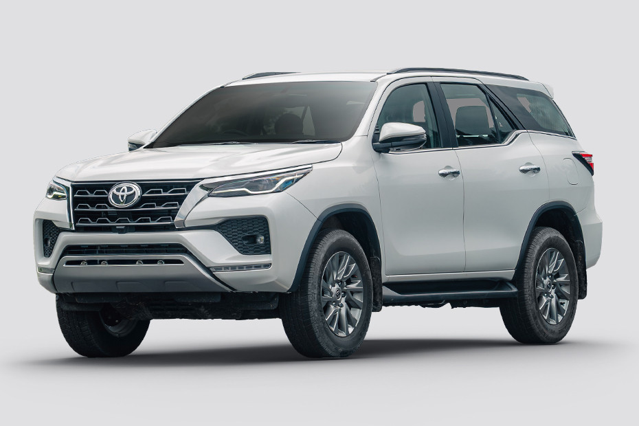 Toyota Fortuner car image